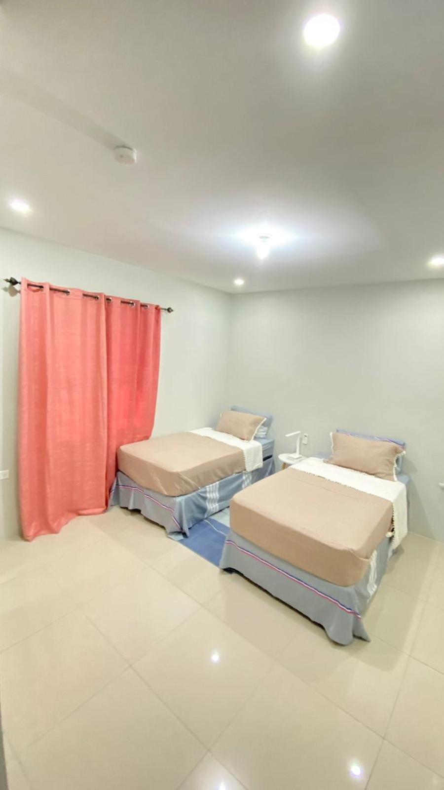 Serenity Condo Piarco Экстерьер фото